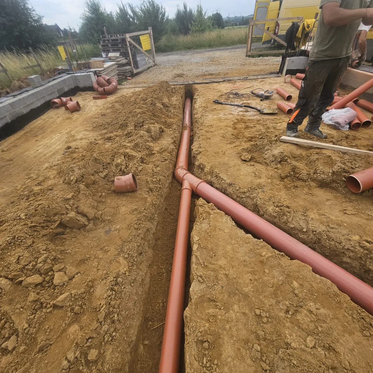 drenaż opaskowy wokół domu